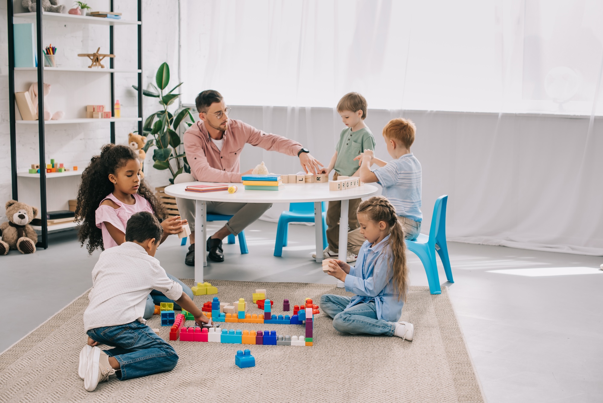 preschool in gilbert az needs a cleaning company to clean up after kids and teacher